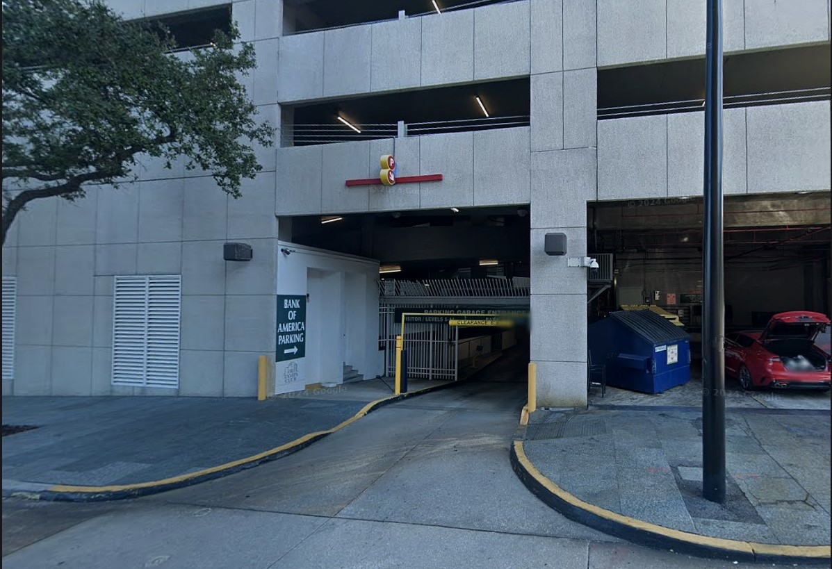 Photo of 156 E Washington St. (200 N Tampa St.) - Bank of America Plaza Garage