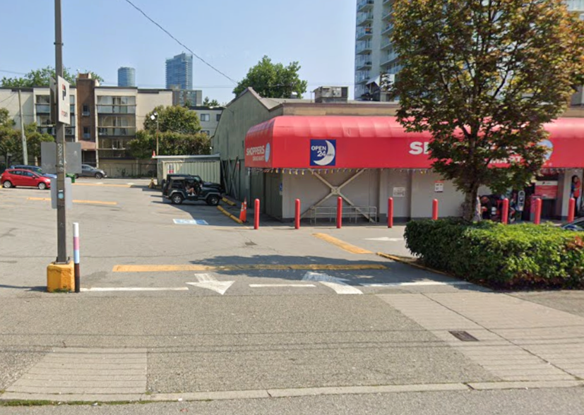 Photo of 1125 Davie St. - Shopper's Drug Mart Lot