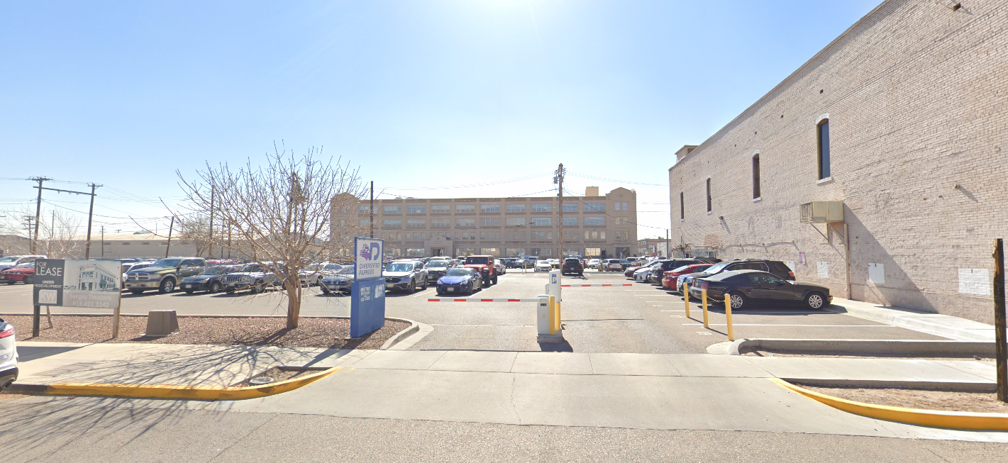 Photo of 810 E San Antonio Ave. - Courthouse District Parking Lot