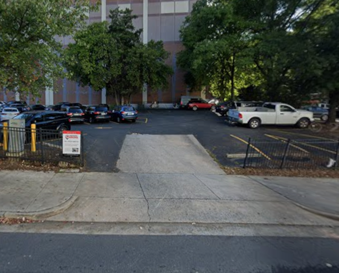 Photo of 401 W 6th St. - Lot