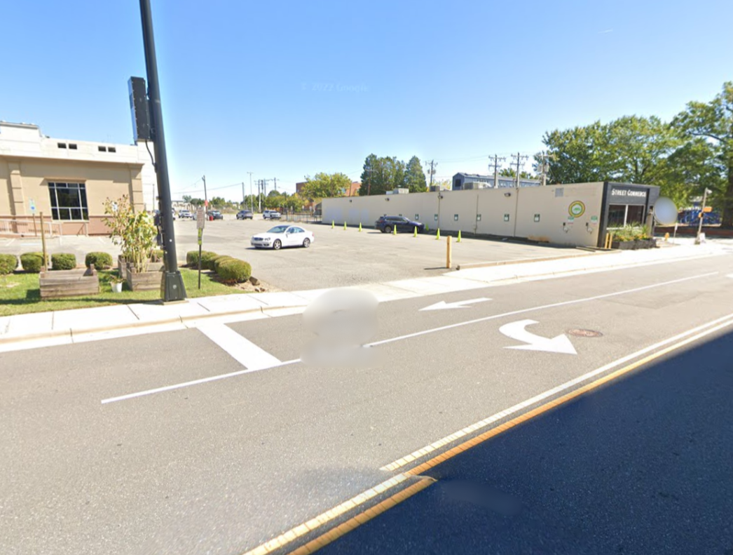 Photo of 319 E 9th St. - Lot