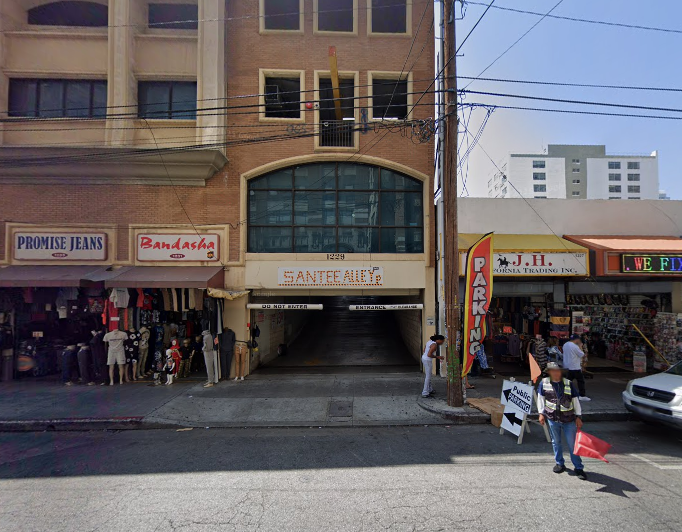 Photo of 1229 Maple Ave. - Garage