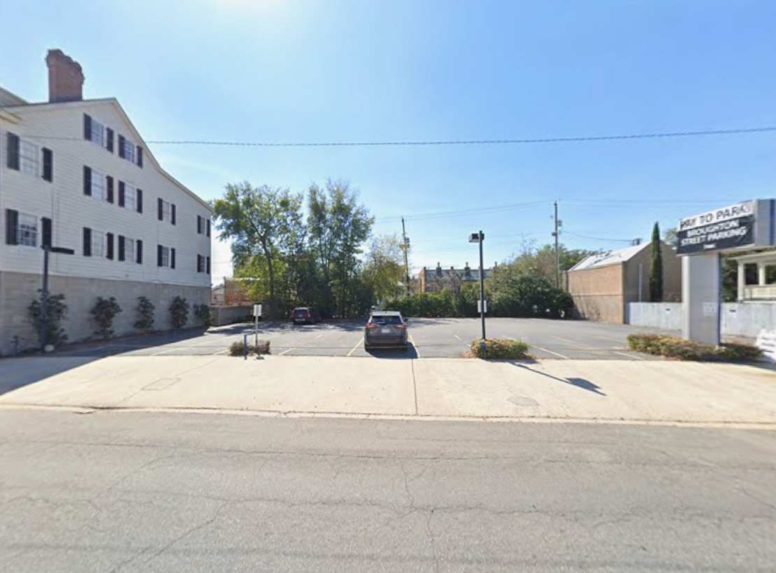 Photo of 415 E Broughton St. - Lot