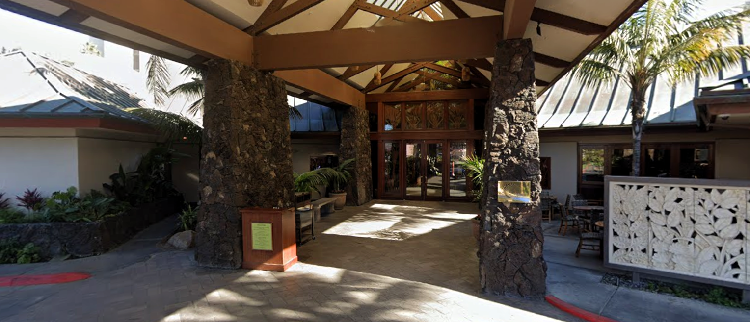 Photo of 3999 Mission Blvd. - Catamaran Resort Valet Stand