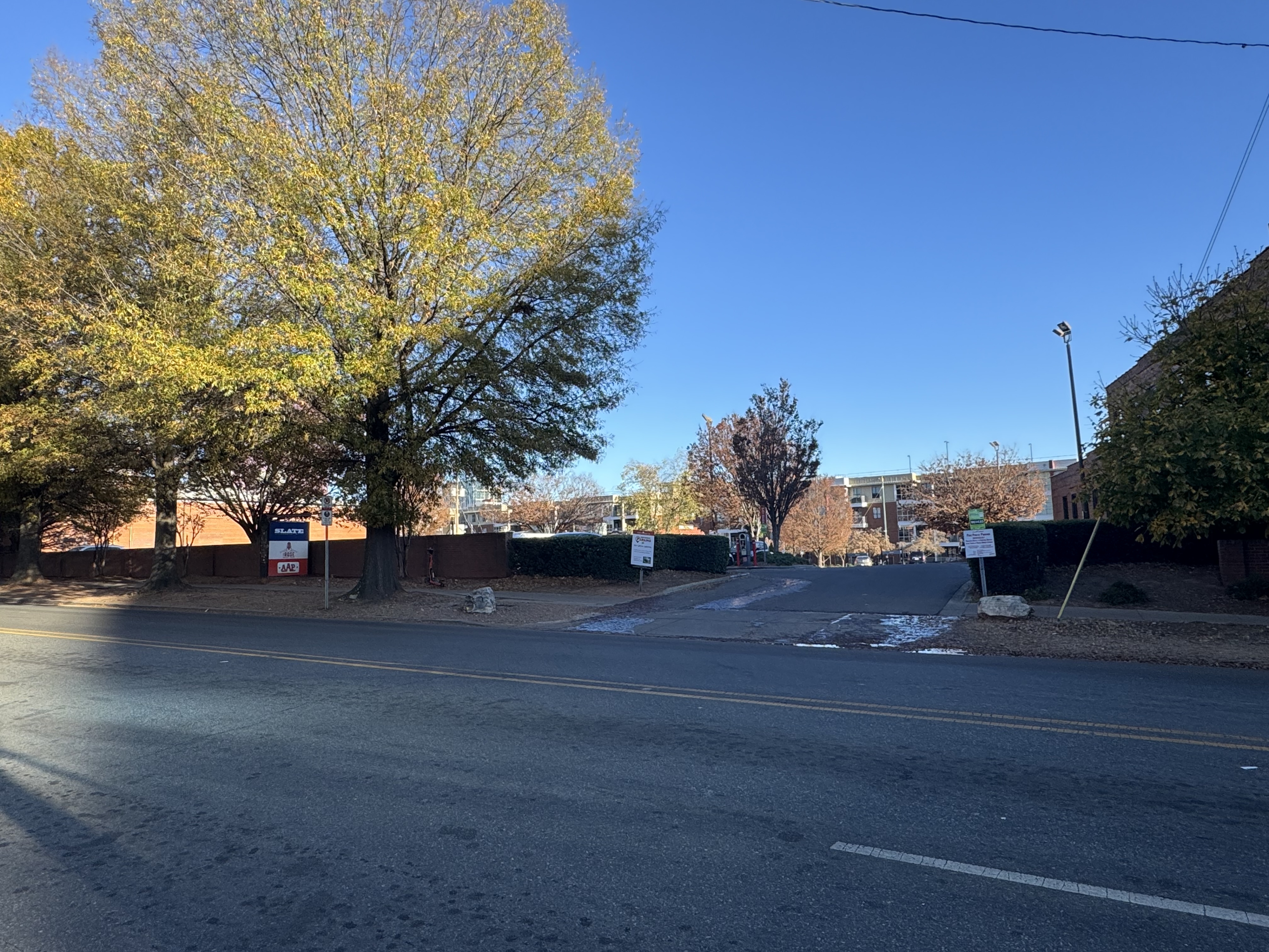 Photo of 1435 S Tryon St. - Lot