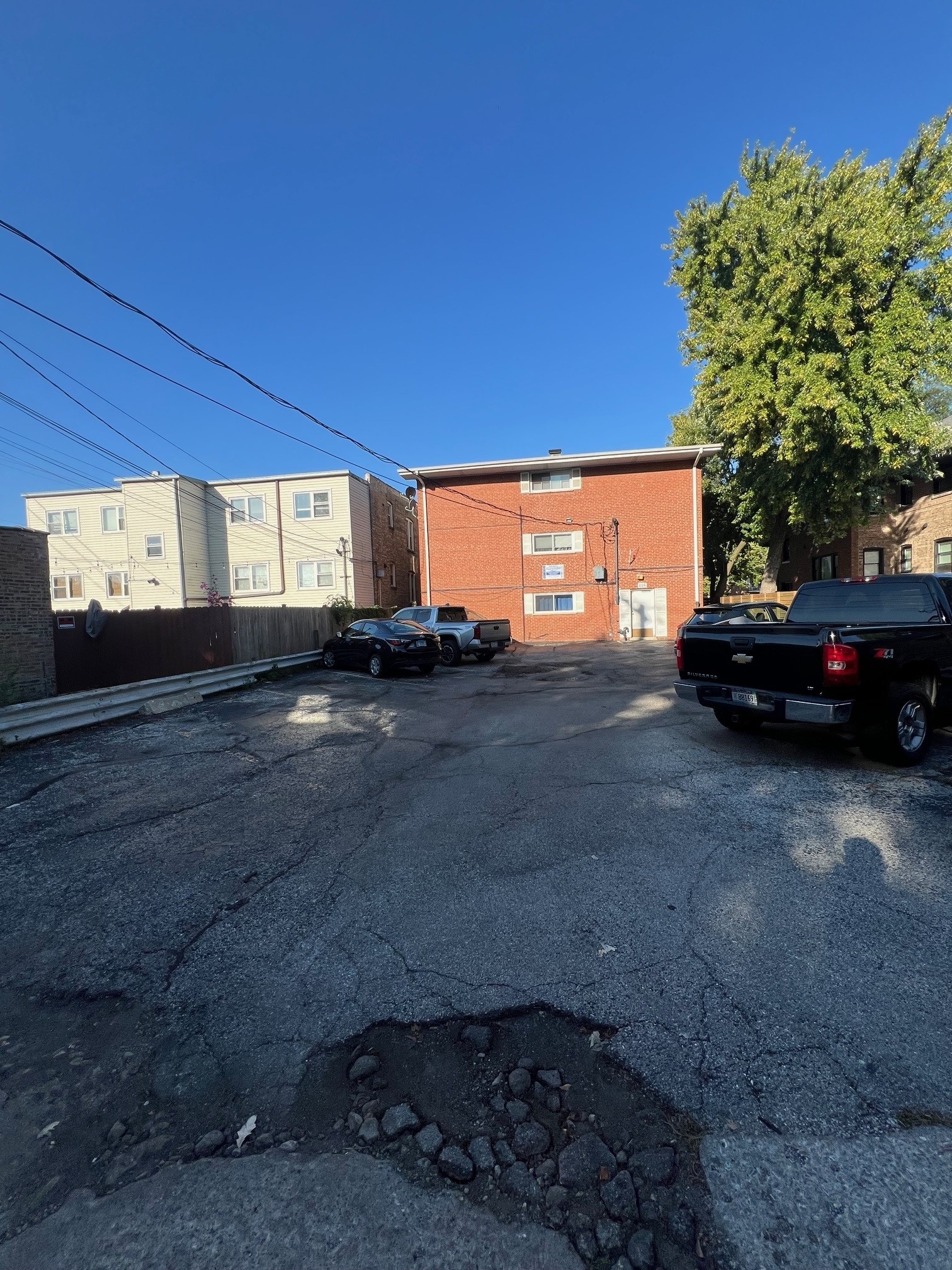 Photo of 426 Wesley Ave. - Spot #11