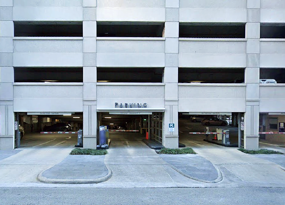 Photo of 930 La Branch St. (1401 McKinney St.) - 5 Houston Center Garage