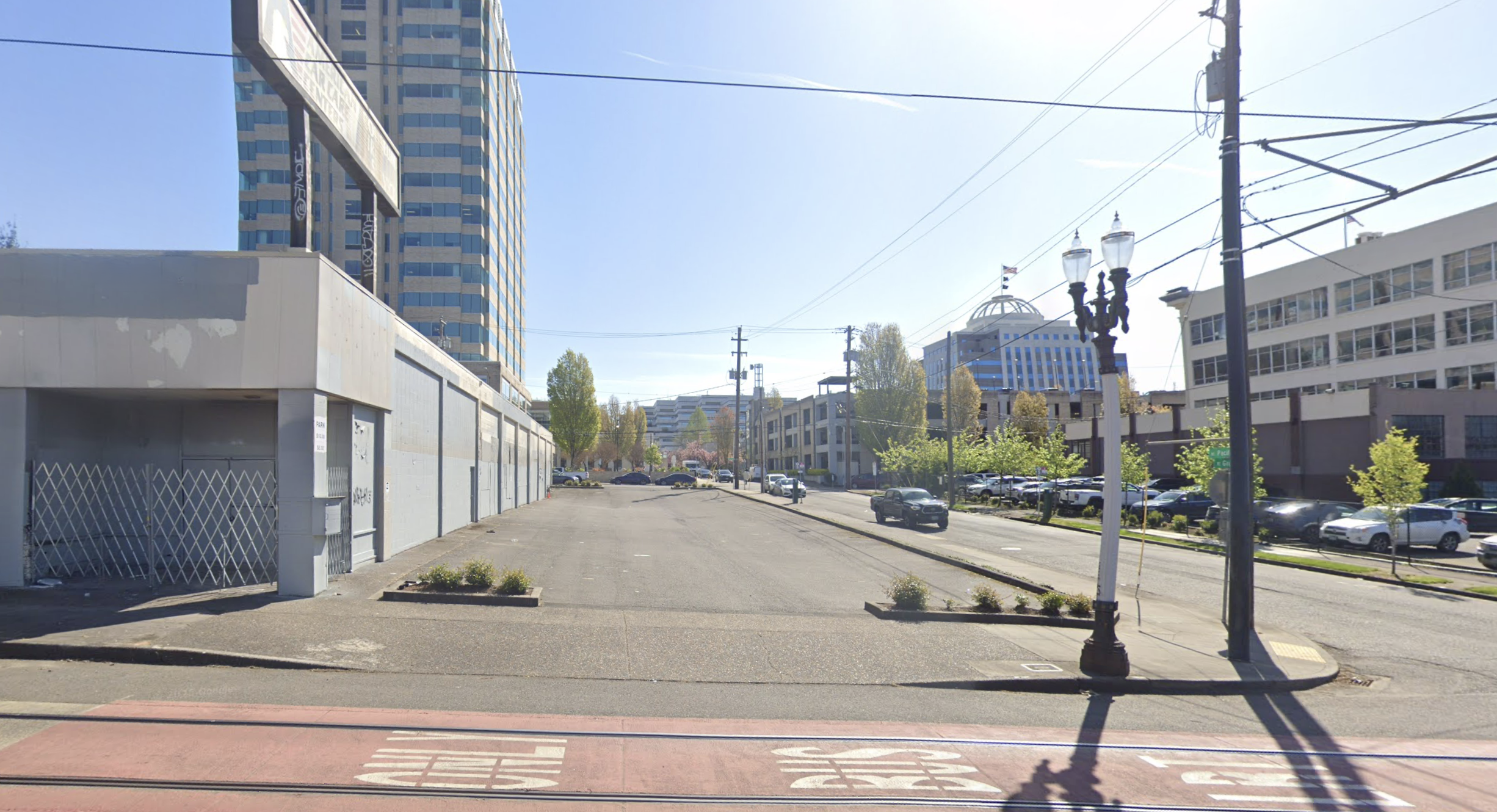 Photo of 914 NE Grand Ave. - Lot