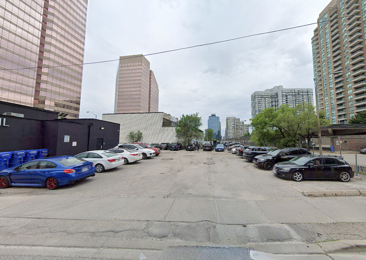 Photo of 20 Finch Ave. E (5607 Yonge St.) - Basil Box Lot