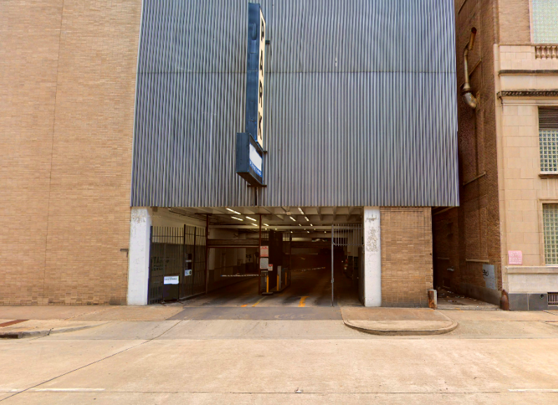 Photo of 1117 Capitol St. - Sak's Garage