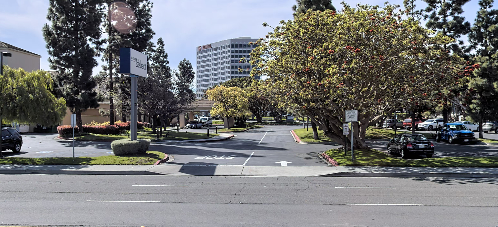 Photo of Sonesta Select Los Angeles LAX El Segundo - Uncovered Self Park Lot
