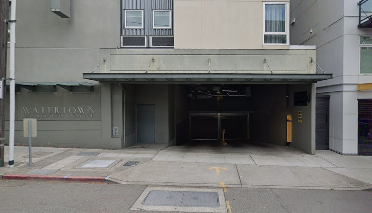 Photo of 4242 Roosevelt Way NE - Watertown Hotel Garage