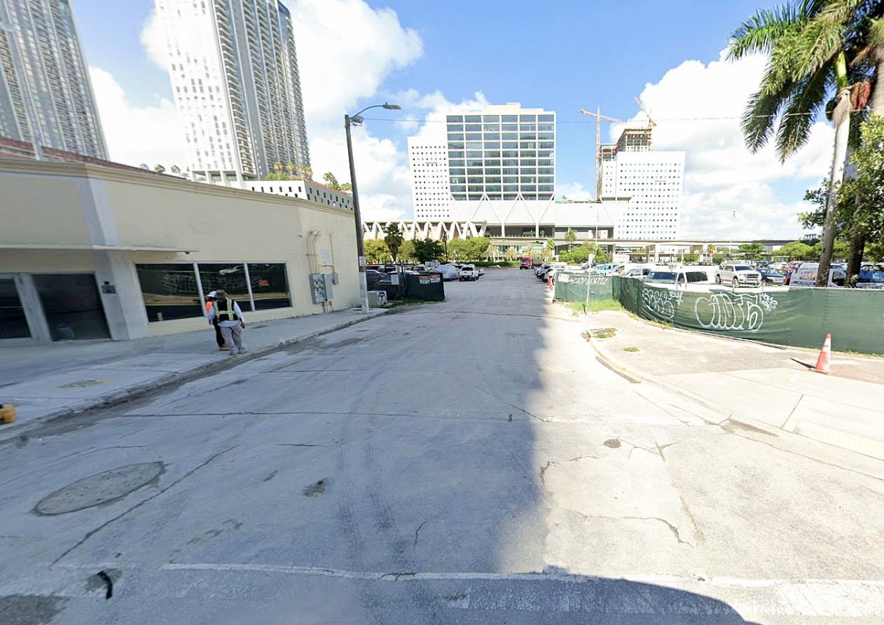 Photo of 700 N Miami Ave. - Lot