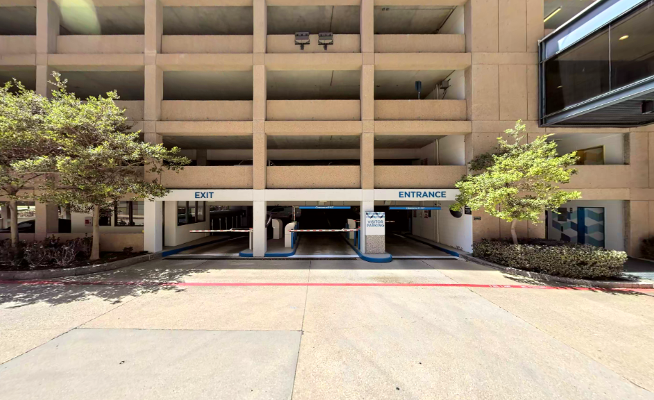 Photo of 5203 West Dr. (5205 N O'Connor Blvd.) - The Towers at Williams Square Garage