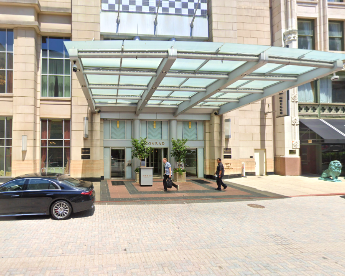 Photo of 50 West Washington St. - The Conrad Indianapolis Valet Stand