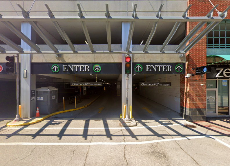Photo of 1800 Maple Ave. - Garage