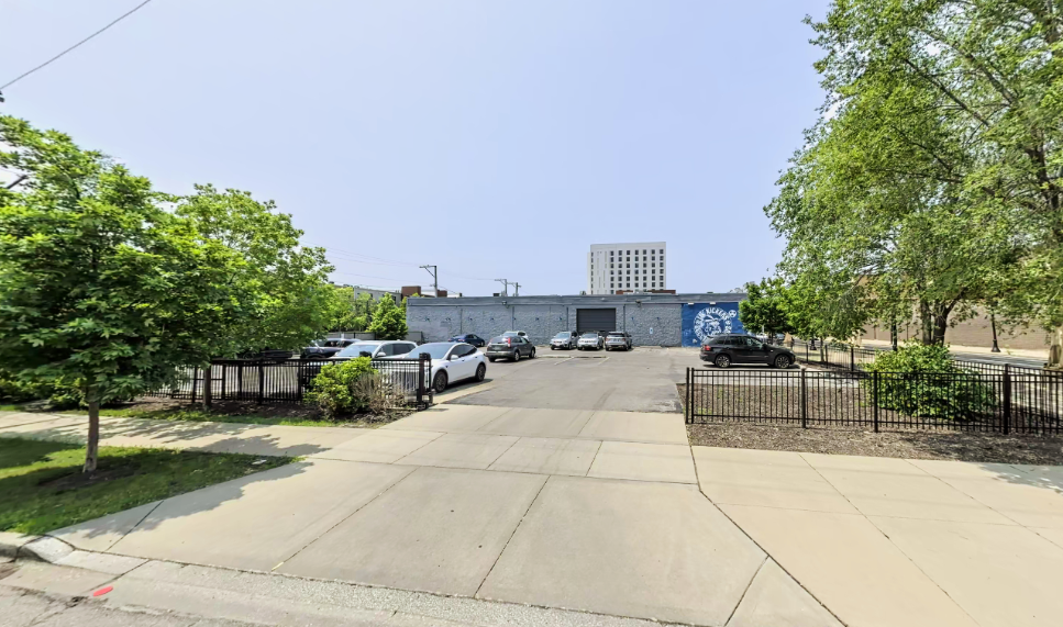 Photo of 2206 N Wolcott Ave. (1901 W Lake St.) - Lot