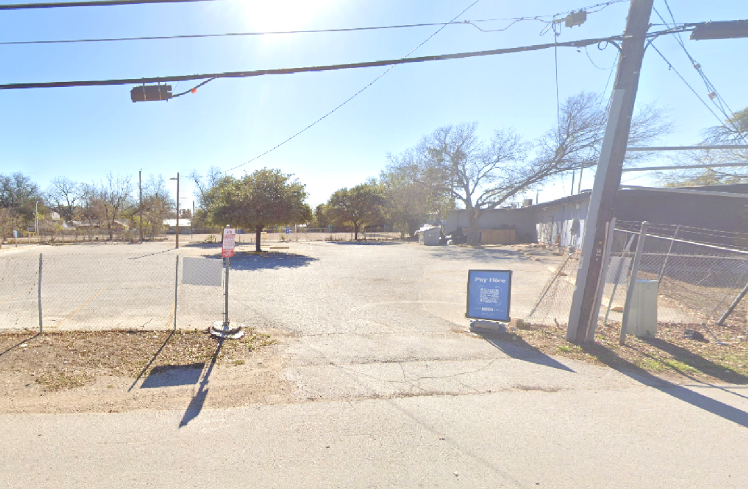 Photo of 410 E Craig Pl. (2806 N St Mary's St.) - Lot