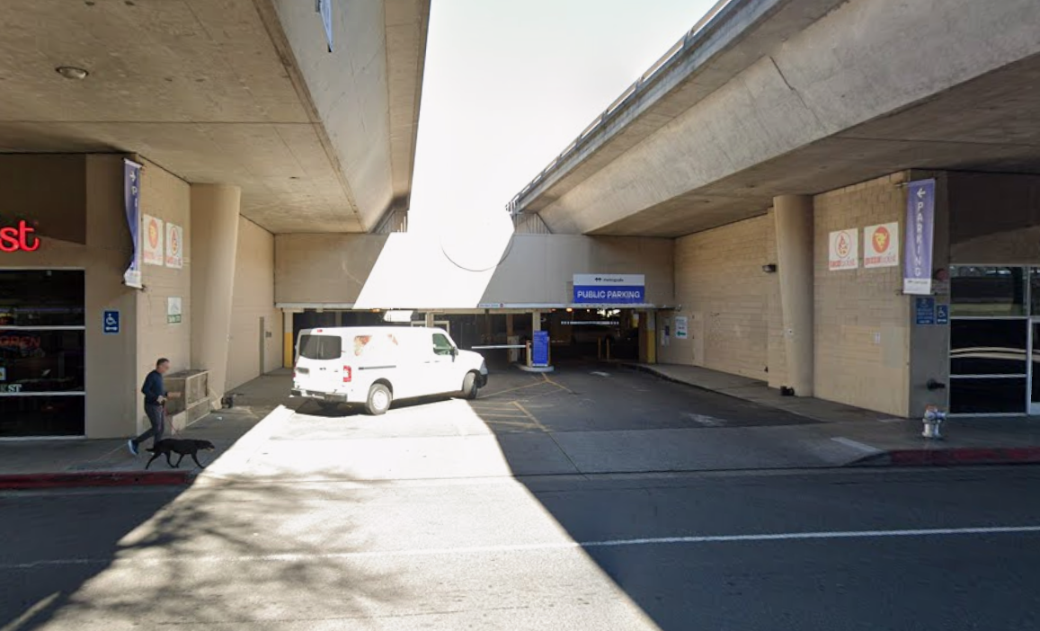Photo of 2901 K St. (2900 K St.) - Sutter Galleria Garage