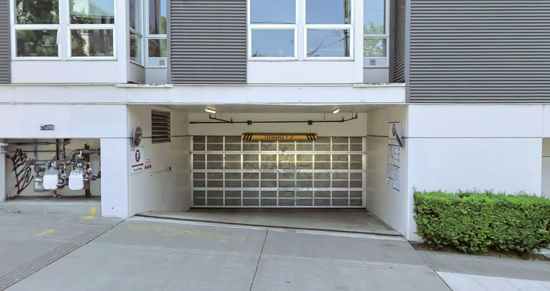 Photo of 1505 E Pine St. (1530 15th Ave.) - The Pearl Garage