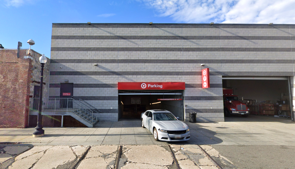 Photo of 65 16th St. NE (1515 New York Ave. NE) - Garage