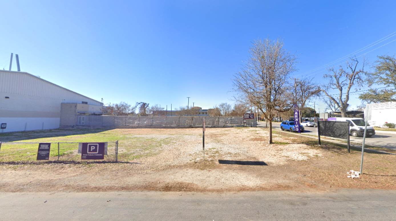 Photo of 215 Karnes St. (218 E Josephine St.) - Lot