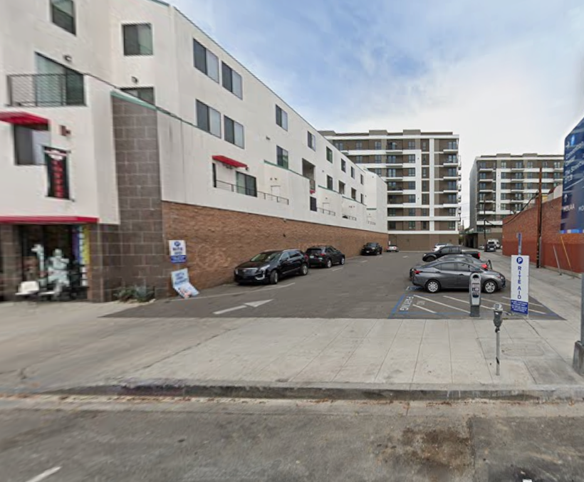 Photo of 131 W 6th St. (601 S Pine Ave.) - Lot (SL78)