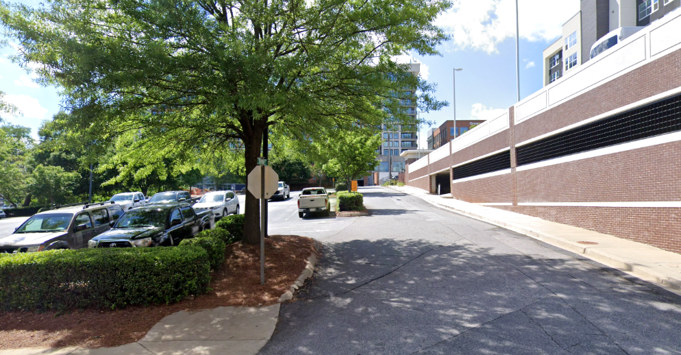 Photo of 172 Vivian St. (204 Calvin St.) - Lot