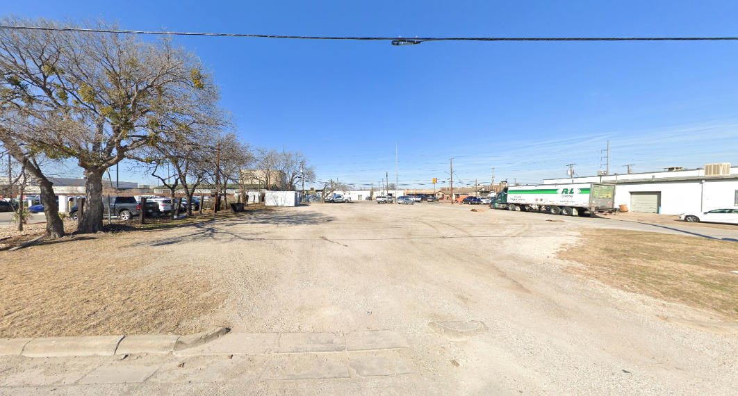 Photo of 2600 Whitmore St. - Lot