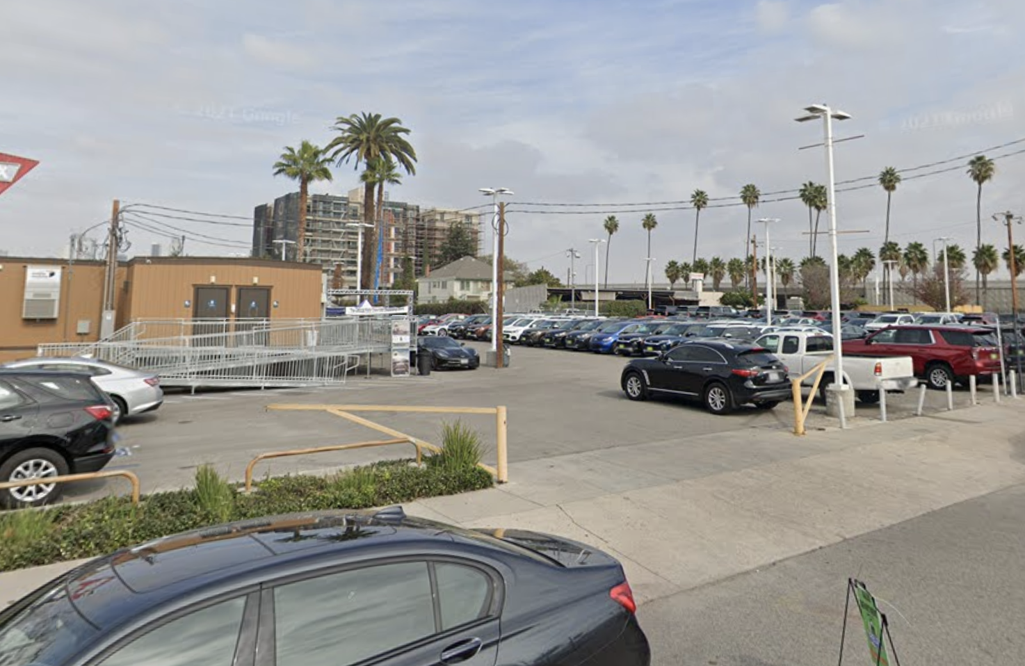 Photo of 3200 S Figueroa St. - USC Lot