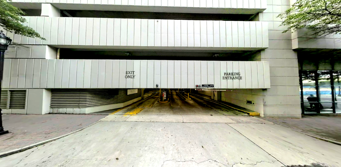 Photo of 199 E M.L.K. Jr. Blvd. (301 S Tryon St.) - Garage