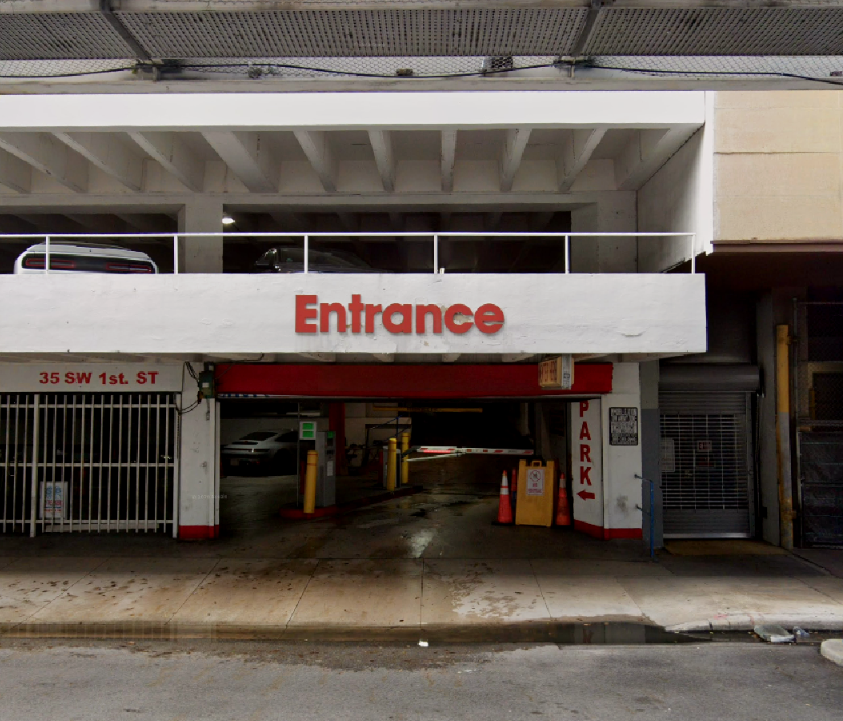 Photo of 35 SW 1st St. - Roberts Garage