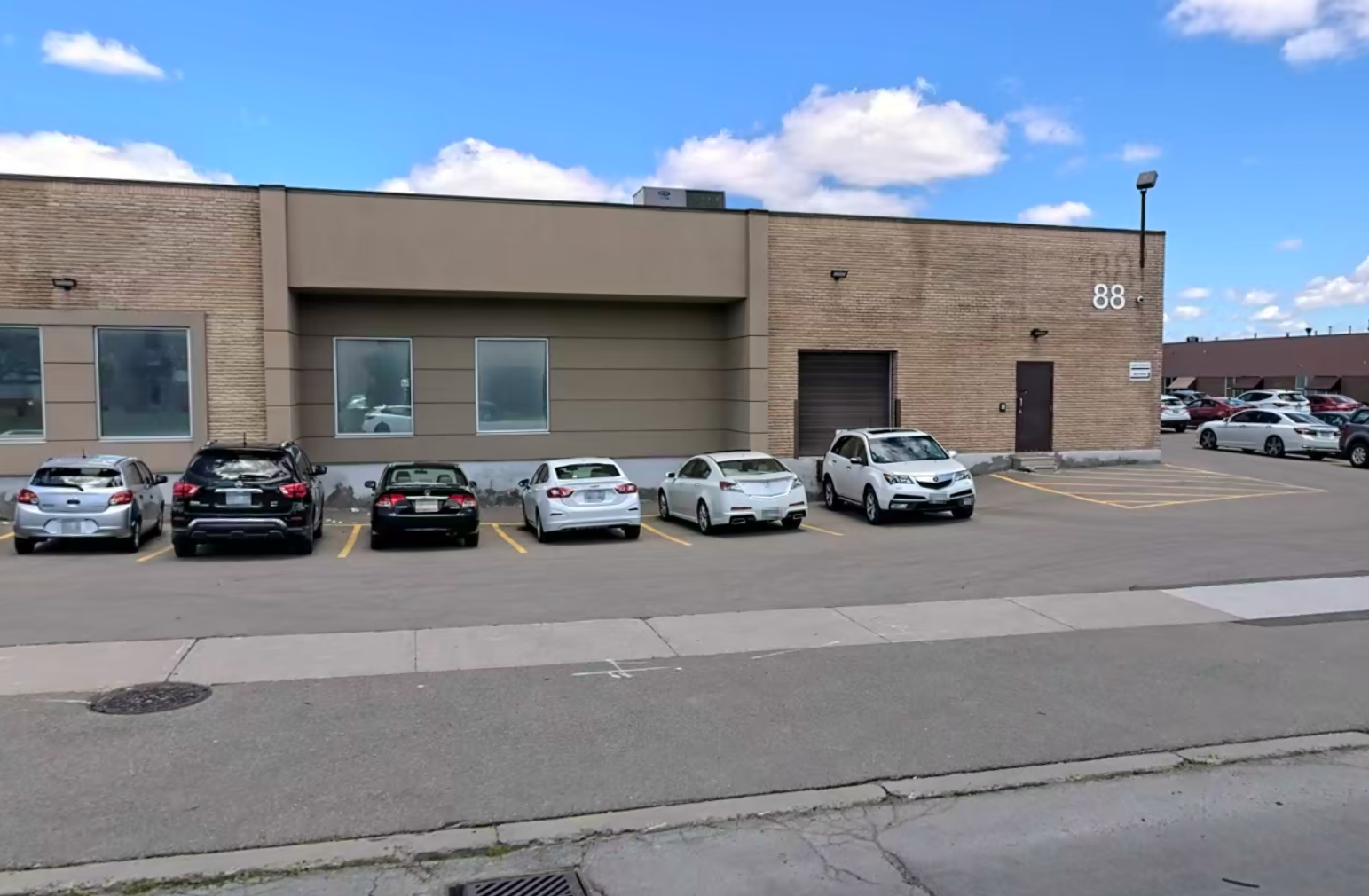 Photo of 88 St Regis Crescent S - Lot