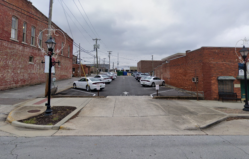 Photo of 116 2nd Ave. NE - Lot