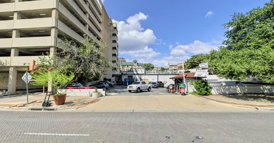 Photo of 109 W Market St. - Market Street Lot