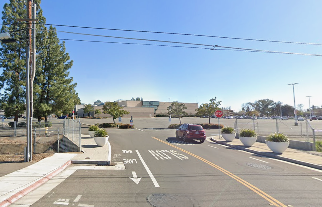 Photo of 2140 Royale Rd. - Arden Fair Mall - Lot 1A