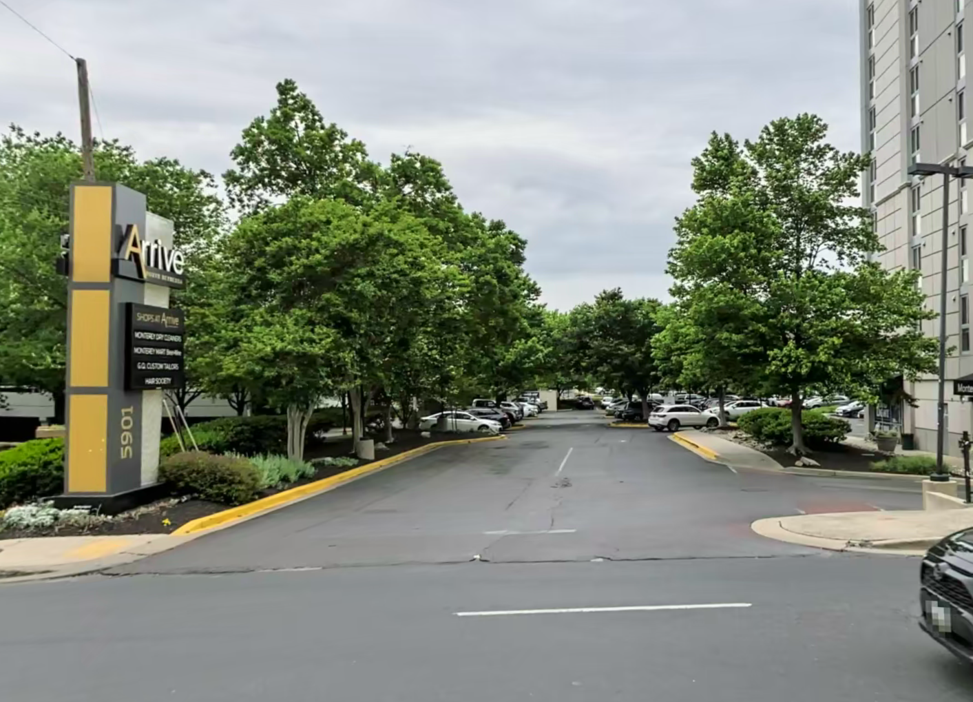 Photo of 5901 Montrose Rd. - Arrive North Bethesda Lot