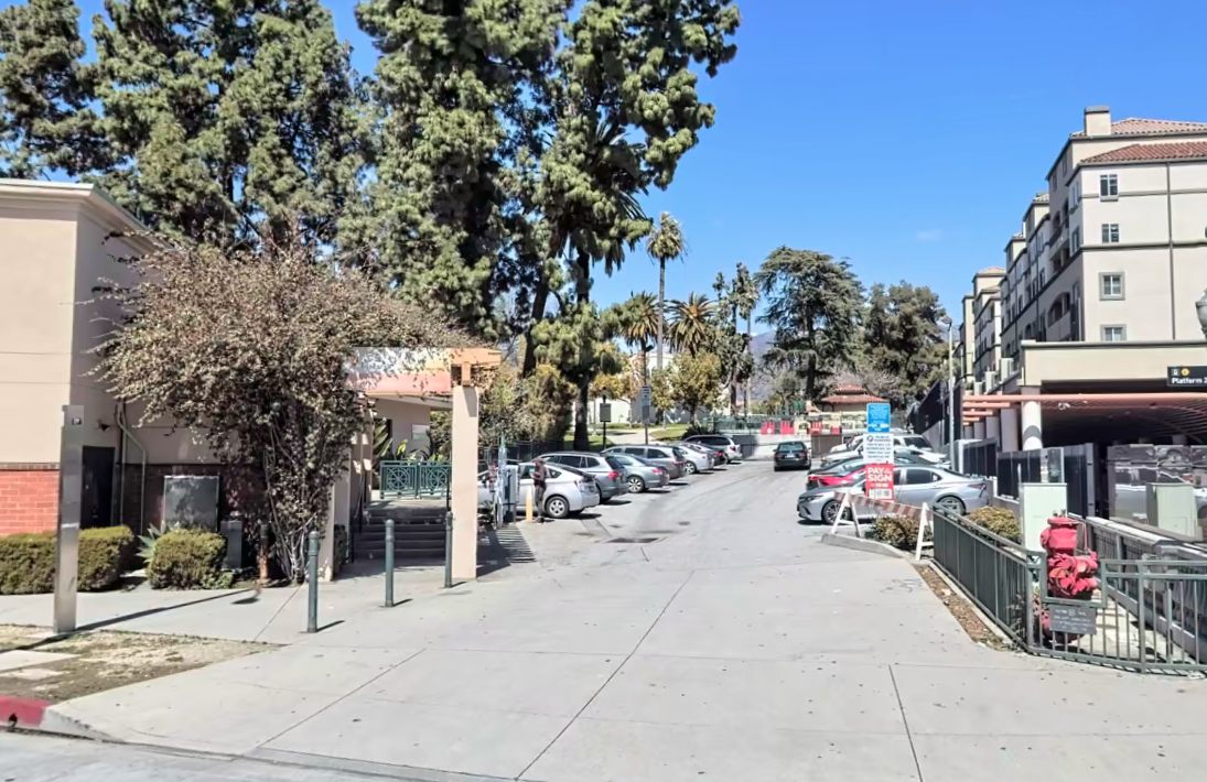 Photo of 85 E Holly St. - Lot (SQ23)