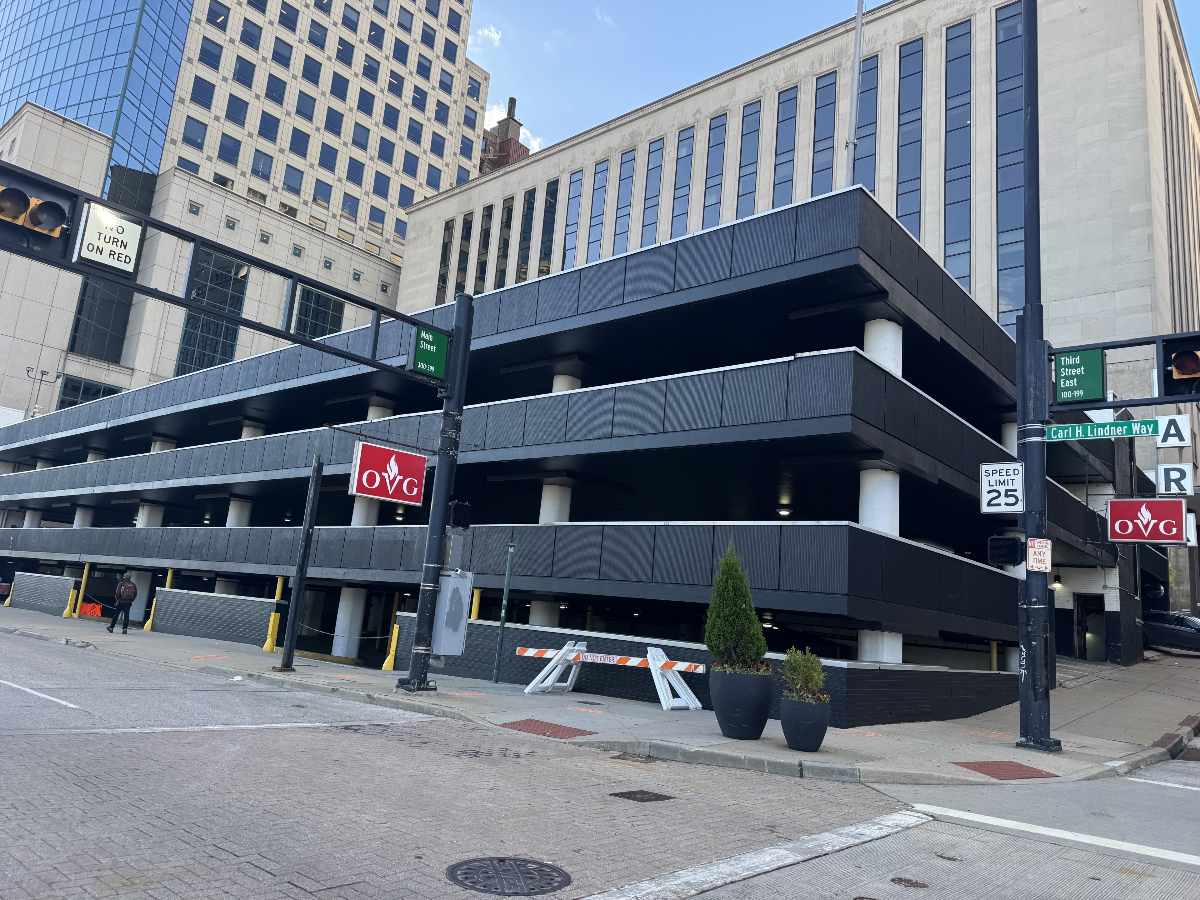 Photo of 305 Main St. - OVG Garage