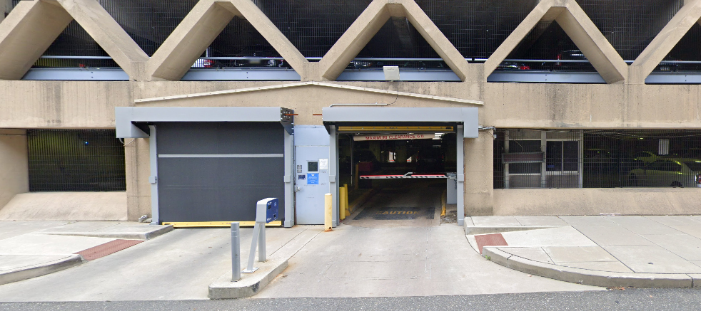 Photo of 3201 Walnut St. - Walnut 32 Garage