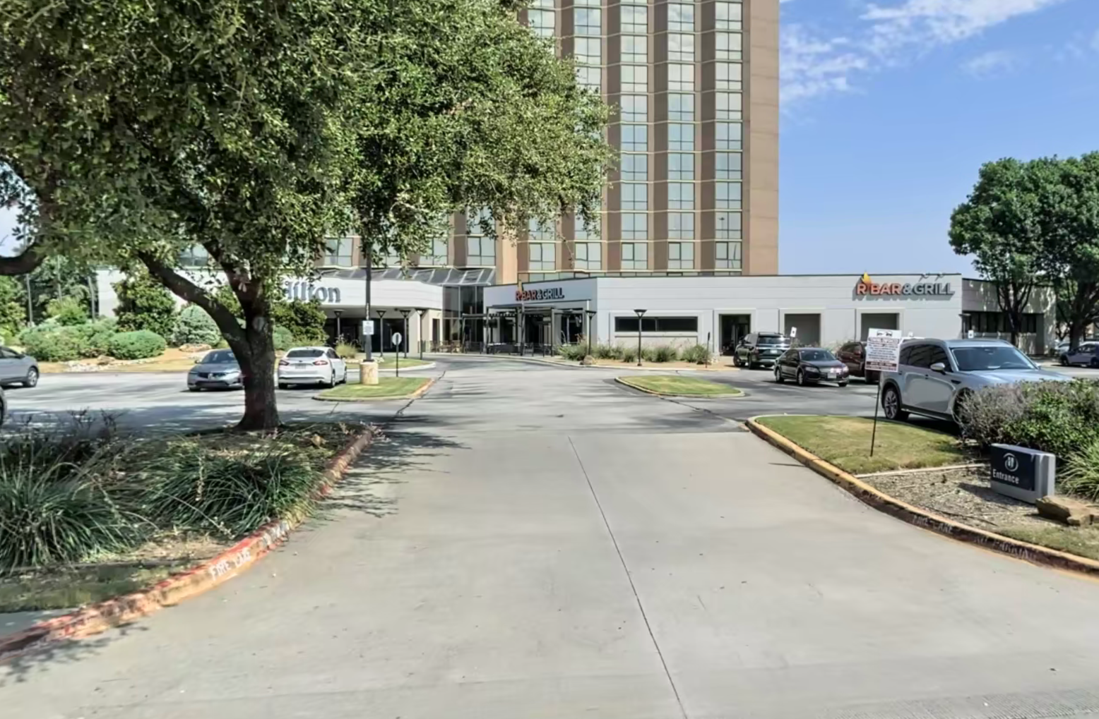 Photo of 2401 E Lamar Blvd. - Hilton Arlington Lot