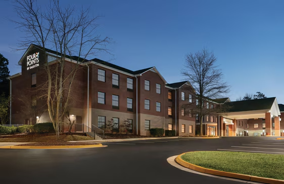 Photo of Four Points by Sheraton Raleigh Arena - Uncovered Self Park
