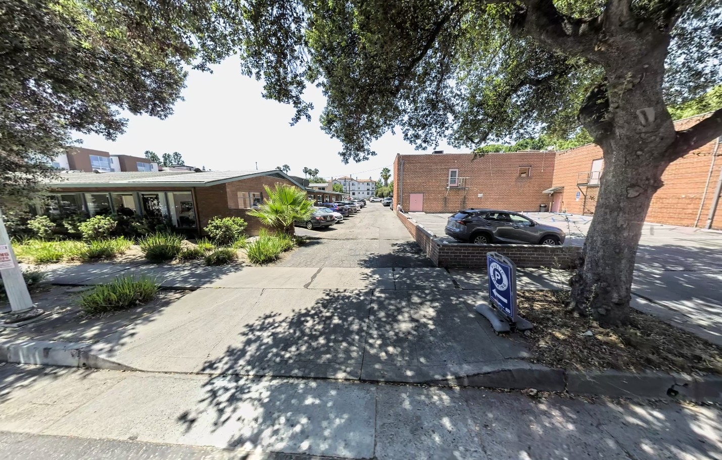 Photo of 105 S Hudson Ave. (105 S Oak Knoll Ave.) - Lot (SQ105)