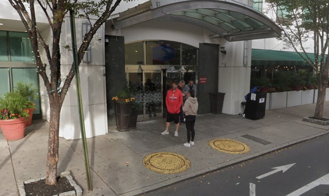 Photo of 202 N 13th St. (1301 Race St.) Hampton Inn Philadelphia Valet Stand