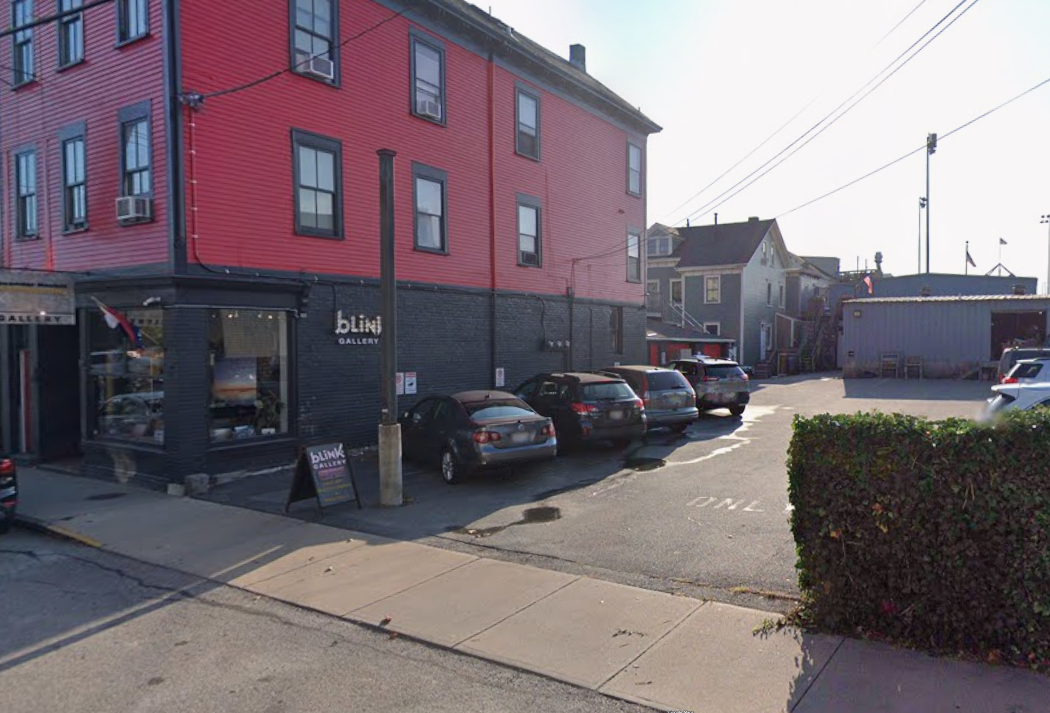 Photo of 85 Thames St. - Lot