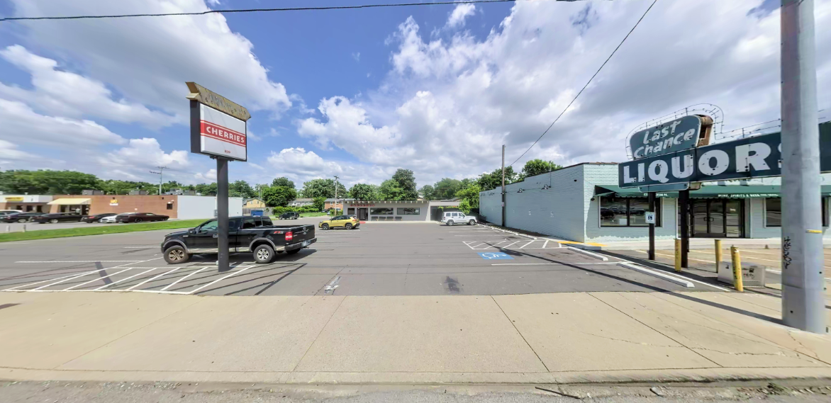 Photo of 839 Dickerson Pk. - Cherries Lot