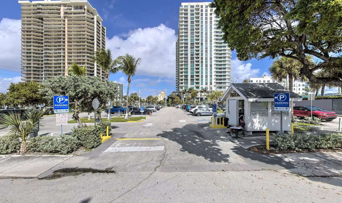 Photo of 2939 Banyan St. - Lot