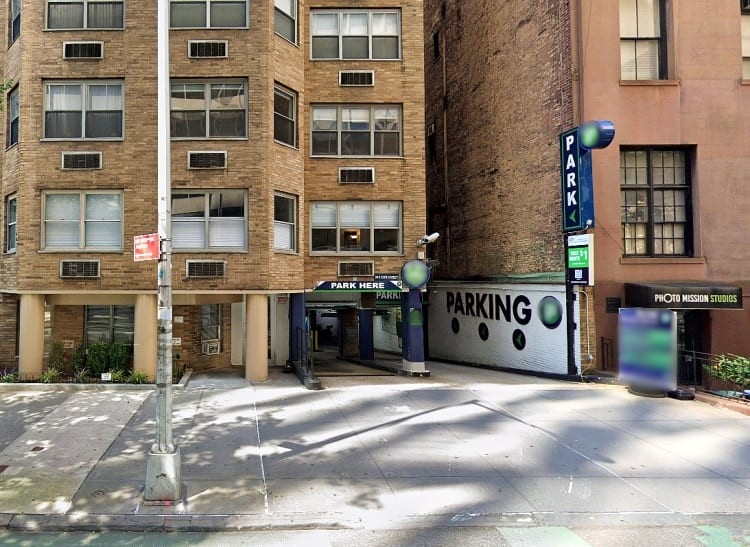Photo of 36 E 39th St. - Valet Garage