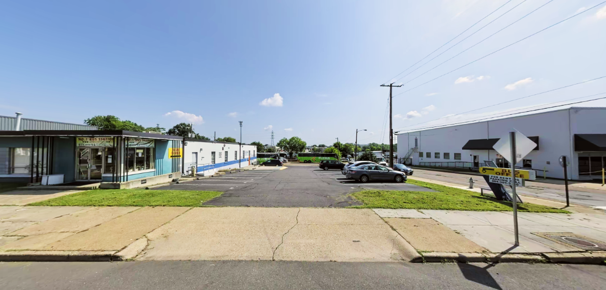 Photo of 900 W Leigh St. - Axtell LLC Lot