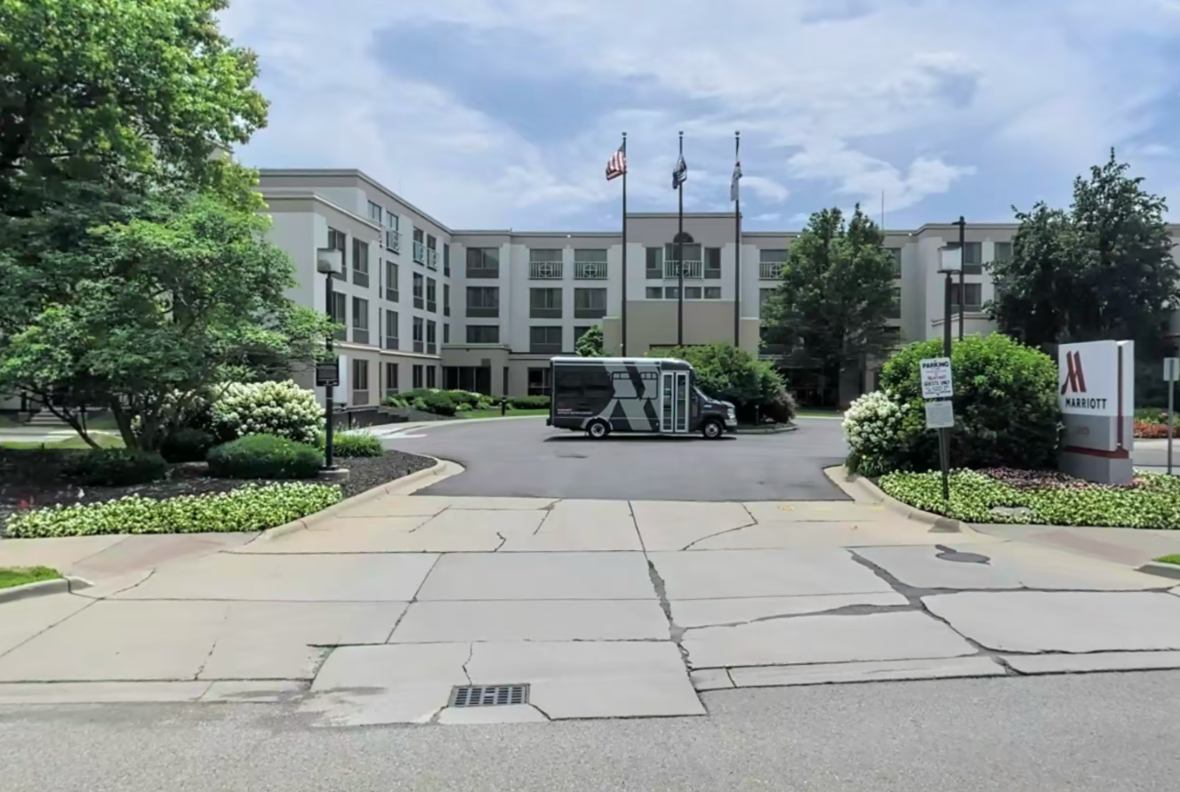 Photo of Detroit Metro Airport Marriott - Uncovered Self Park